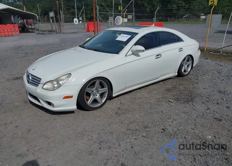 2008 Mercedes-Benz Cls 550 from USA, damaged, VIN WDDDJ72X08A119213